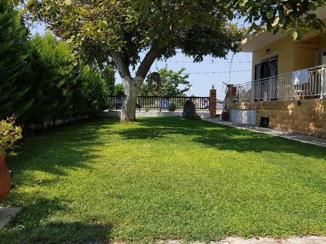 Dimitris Apartments Nea Plagia Exterior foto